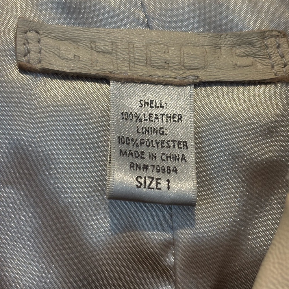 Chico’s Classic Tan Women's leather Jacket Small - Picture 3 of 3